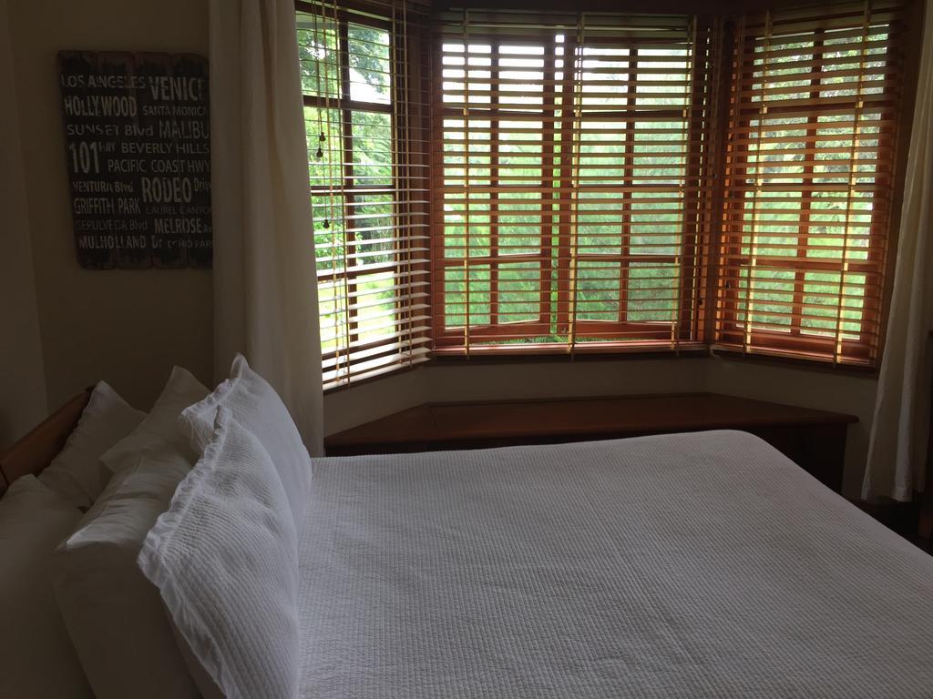 Allumbah Pocket Cottages Yungaburra Buitenkant foto
