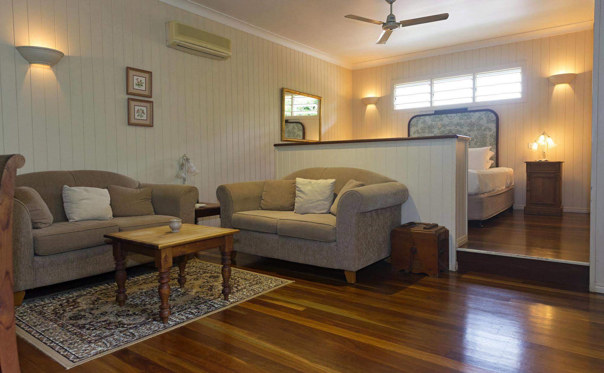 Allumbah Pocket Cottages Yungaburra Buitenkant foto