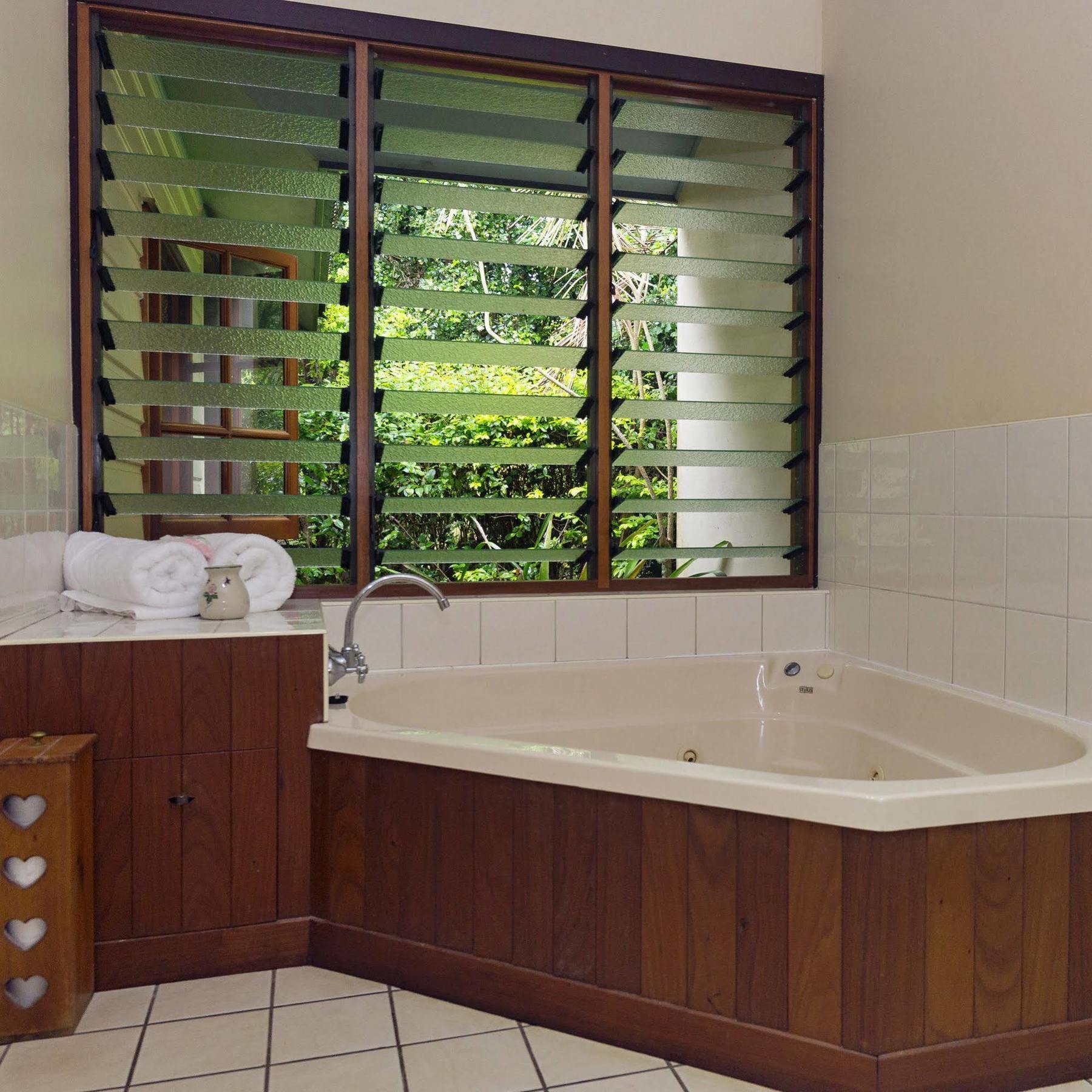 Allumbah Pocket Cottages Yungaburra Buitenkant foto